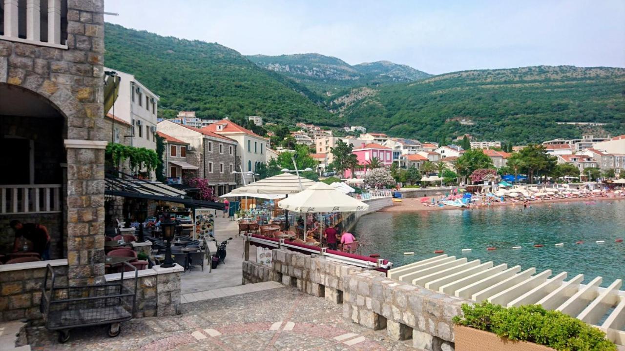 Petrovac Bay Monte Apartment ภายนอก รูปภาพ